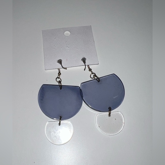 Blue purple tint and clear white half circle dangly tiered earrings - Picture 3 of 3